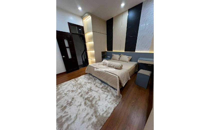 TÂN MAI Nhà Đẹp Ở Ngay, Ngõ Thông, Lô Góc, Ô Tô Đỗ Cửa Nhỉnh 6 Tỷ